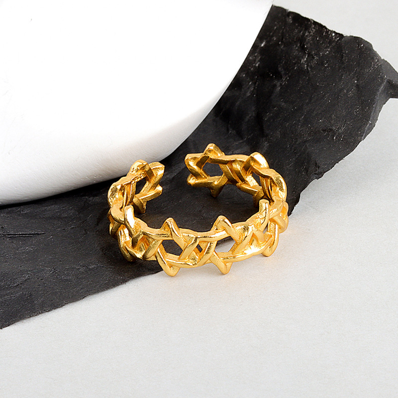Gold Color Geometric Hexagram  - Men'S Fashion Today recension och pris